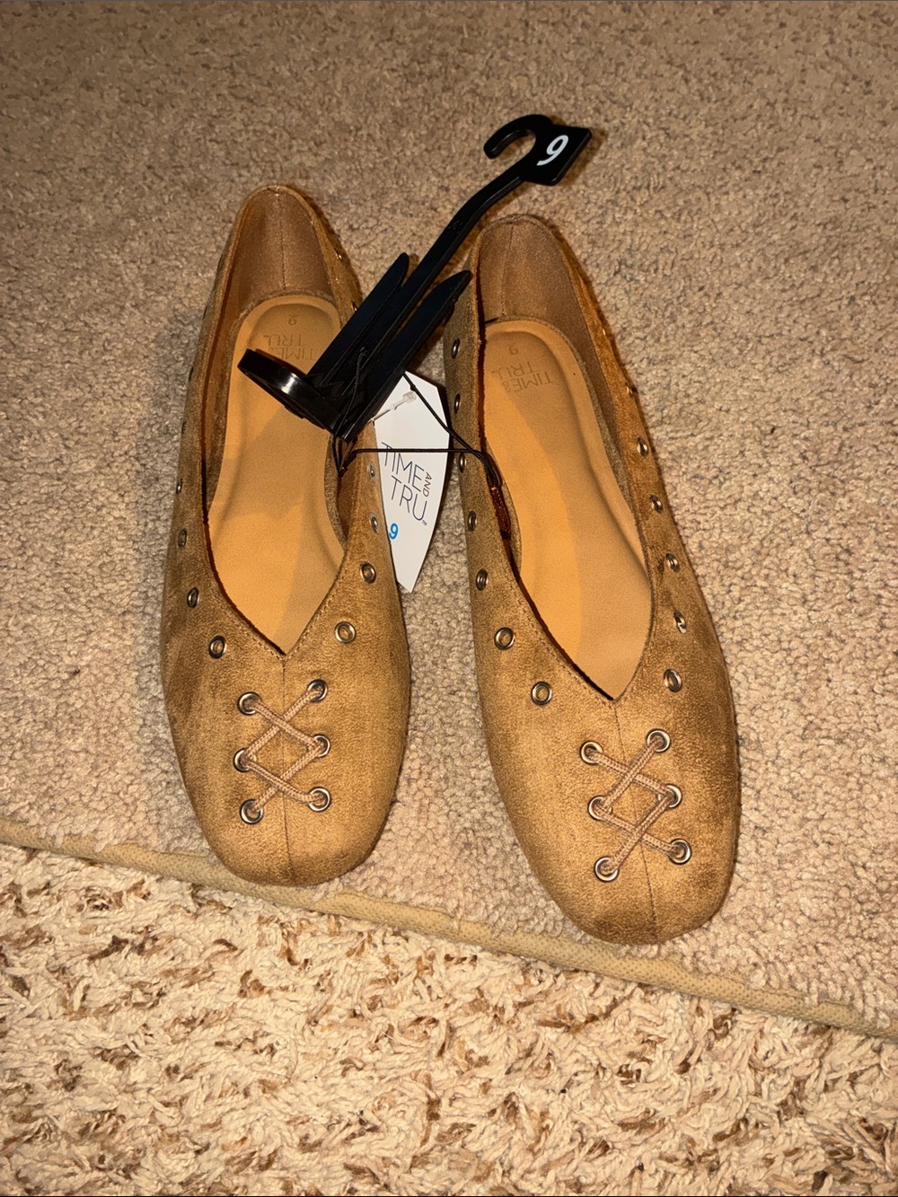 Time and Tru Women's Tan Suede-Look Lace-Up corset Stud Flats size 9